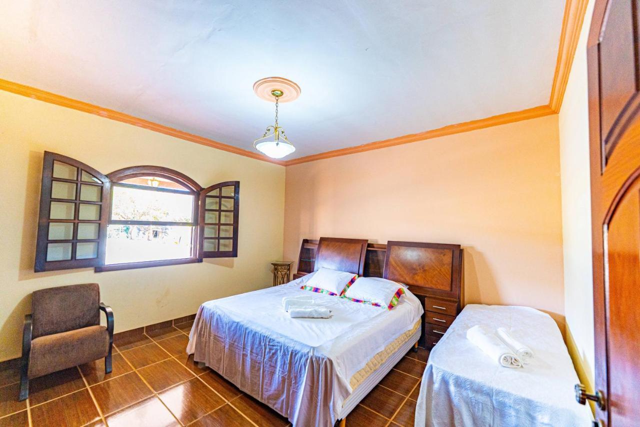 Pousada Casarao Na Serra Vargem Bonita Δωμάτιο φωτογραφία